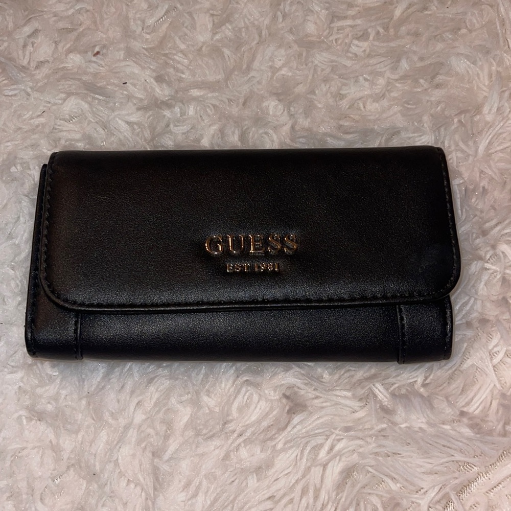 Guess wallet